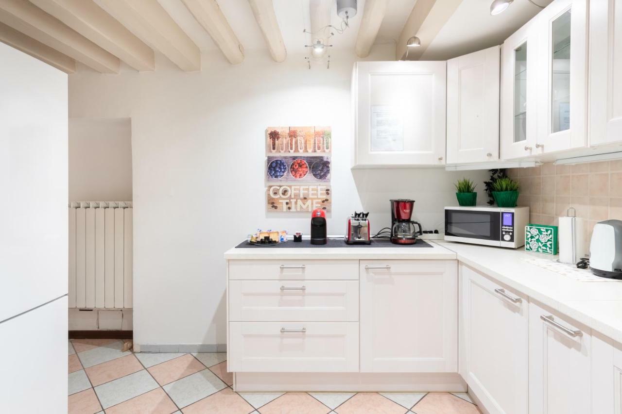 Ca' Del Carro Family Apartment เวนิส ภายนอก รูปภาพ